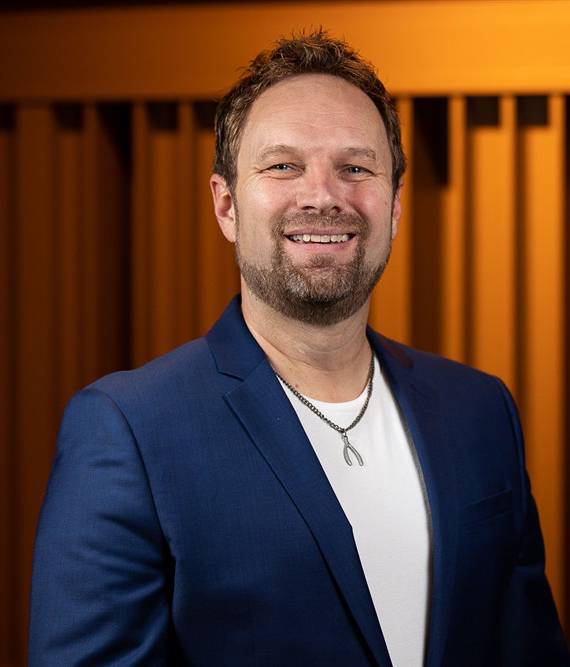 Timothy Buckman Headshot